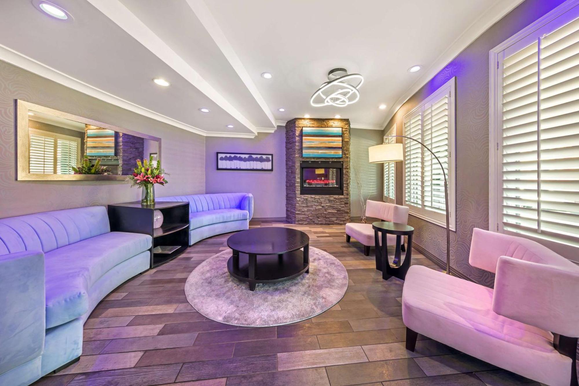 Best Western Plus Avita Suites Торънс Екстериор снимка